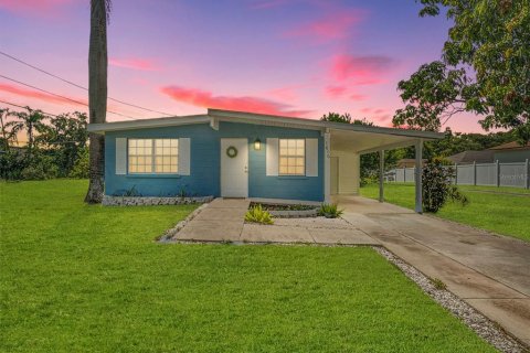 Villa ou maison à vendre à Bradenton, Floride: 3 chambres, 76.64 m2 № 1341935 - photo 1