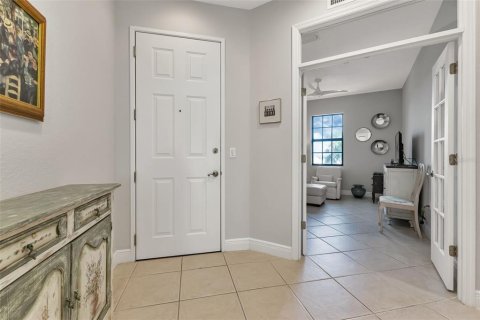 Copropriété à vendre à Punta Gorda, Floride: 2 chambres, 172.05 m2 № 1341968 - photo 4