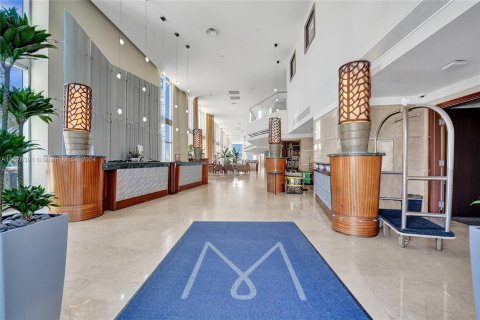 Condo in Sunny Isles Beach, Florida, 1 bedroom  № 1402881 - photo 3