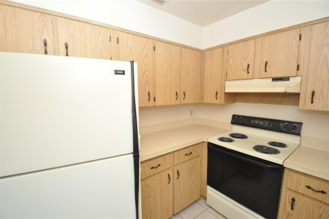 Appartement à louer à Lakeland, Floride: 2 chambres, 93.65 m2 № 1378089 - photo 4