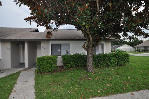 Apartment in Lakeland, Florida 2 bedrooms, 93.65 sq.m. № 1378089 - photo 1