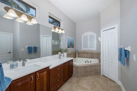 Casa en venta en Trinity, Florida, 4 dormitorios, 293.57 m2 № 1378121 - foto 15