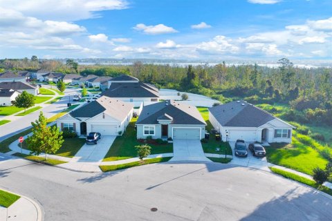 Villa ou maison à vendre à Auburndale, Floride: 4 chambres, 169.83 m2 № 1378091 - photo 3