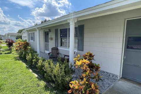 Villa ou maison à louer à Kissimmee, Floride: 2 chambres, 104.24 m2 № 1378157 - photo 2