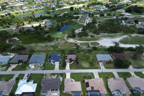 Terreno en venta en Rotonda, Florida № 1295362 - foto 4