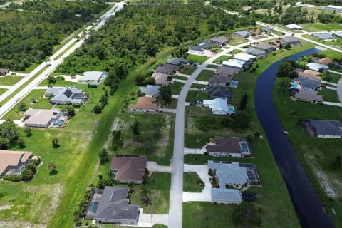 Terreno en venta en Rotonda, Florida № 1295362 - foto 5