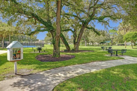 Villa ou maison à vendre à Fort Lauderdale, Floride: 3 chambres, 172.8 m2 № 1136526 - photo 3