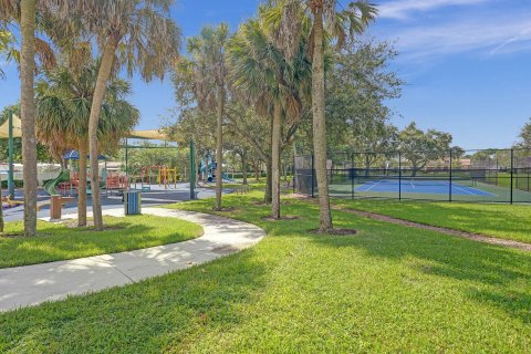 Villa ou maison à vendre à Fort Lauderdale, Floride: 3 chambres, 172.8 m2 № 1136526 - photo 1