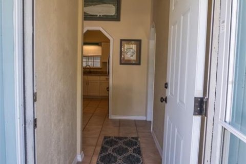 Casa en venta en Ocala, Florida, 4 dormitorios, 128.95 m2 № 1416784 - foto 2