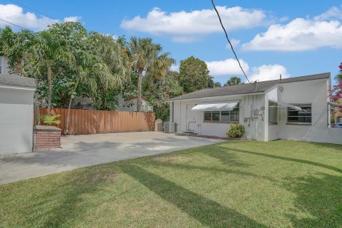 Villa ou maison à vendre à West Palm Beach, Floride: 2 chambres, 110.74 m2 № 1185392 - photo 7