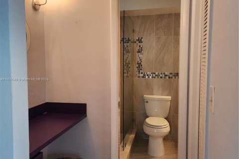 Купить кондоминиум в Авентура, Флорида 2 спальни, 89.65м2, № 1332978 - фото 17