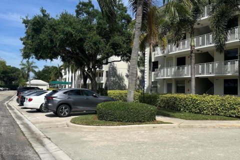 Copropriété à vendre à Boca Raton, Floride: 2 chambres, 128.67 m2 № 1099913 - photo 2