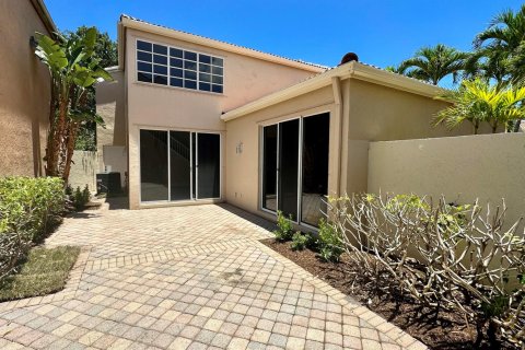 House in Palm Beach Gardens, Florida 3 bedrooms, 179.21 sq.m. № 1188784 - photo 8