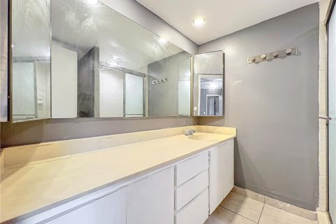 Copropriété à vendre à Orlando, Floride: 2 chambres, 119.38 m2 № 1279745 - photo 19