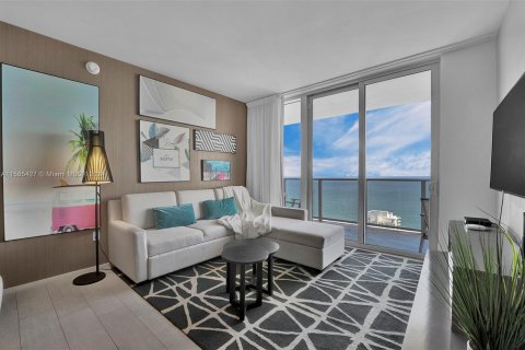 Copropriété à vendre à Hollywood, Floride: 2 chambres, 97.92 m2 № 1171785 - photo 4