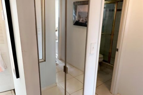 Copropriété à vendre à Sunrise, Floride: 1 chambre, 59.46 m2 № 840093 - photo 13