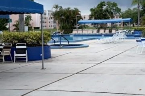 Condominio en venta en Sunrise, Florida, 1 dormitorio, 59.46 m2 № 840093 - foto 7