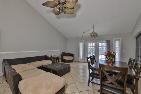 Villa ou maison à vendre à New Port Richey, Floride: 5 chambres, 228.91 m2 № 1256046 - photo 6