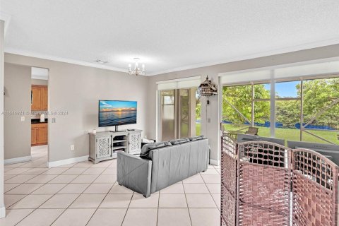 Villa ou maison à vendre à Pembroke Pines, Floride: 3 chambres, 170.57 m2 № 1328270 - photo 8