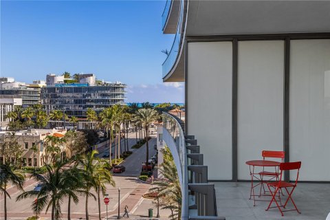 Condo in Miami Beach, Florida, 3 bedrooms  № 912243 - photo 28