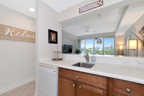 Townhouse in Ruskin, Florida 3 bedrooms, 131.64 sq.m. № 1374059 - photo 15