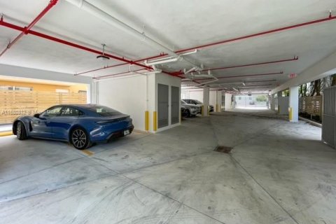 Adosado en venta en Miami, Florida, 3 dormitorios, 168.52 m2 № 1410457 - foto 14