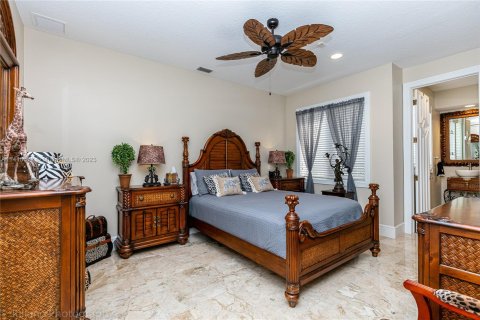 Купить виллу или дом в Корал-Спрингс, Флорида 6 спален, 594.76м2, № 602694 - фото 28
