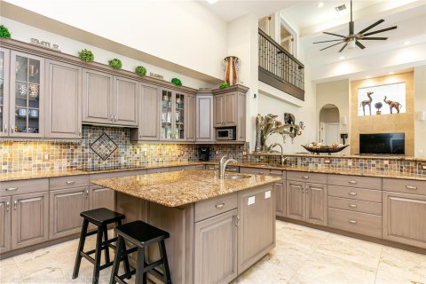 Casa en venta en Coral Springs, Florida, 6 dormitorios, 594.76 m2 № 602694 - foto 13