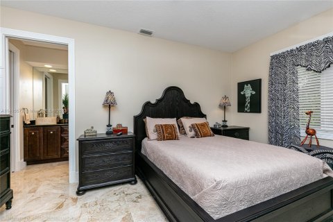 Casa en venta en Coral Springs, Florida, 6 dormitorios, 594.76 m2 № 602694 - foto 26