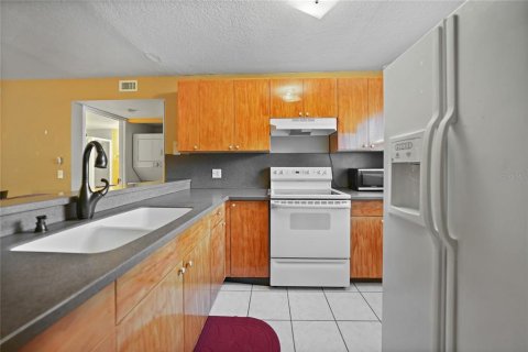 Condo in Punta Gorda, Florida, 2 bedrooms  № 1286714 - photo 7