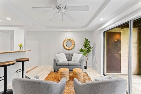 Copropriété à vendre à Sarasota, Floride: 1 chambre, 55.83 m2 № 1277782 - photo 7