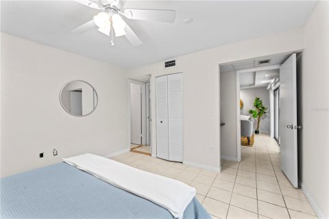 Condominio en venta en Sarasota, Florida, 1 dormitorio, 55.83 m2 № 1277782 - foto 13