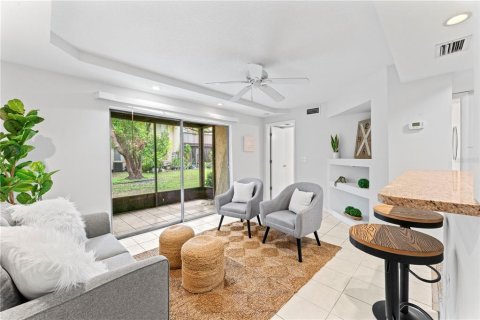 Copropriété à vendre à Sarasota, Floride: 1 chambre, 55.83 m2 № 1277782 - photo 4