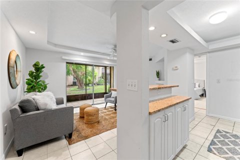 Copropriété à vendre à Sarasota, Floride: 1 chambre, 55.83 m2 № 1277782 - photo 2