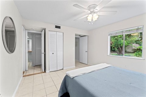 Copropriété à vendre à Sarasota, Floride: 1 chambre, 55.83 m2 № 1277782 - photo 16