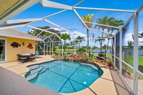 Casa en venta en Palm City, Florida, 4 dormitorios, 345.41 m2 № 1146286 - foto 14