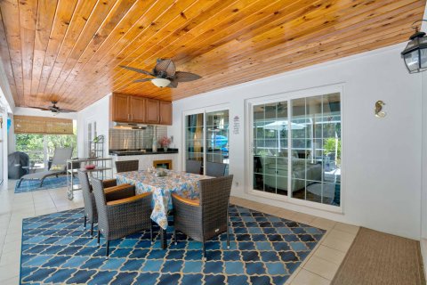 Villa ou maison à vendre à Hobe Sound, Floride: 3 chambres, 208.19 m2 № 1146256 - photo 12