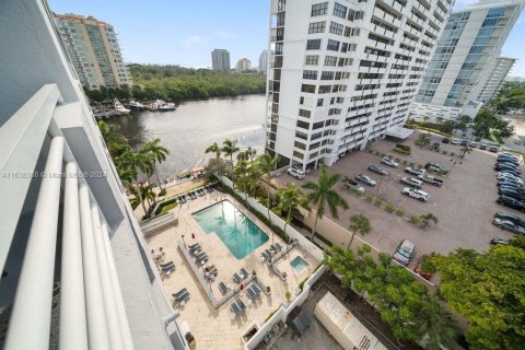 Condominio en venta en Fort Lauderdale, Florida, 1 dormitorio, 50.91 m2 № 1310097 - foto 25