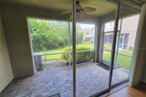 Adosado en venta en Tampa, Florida, 2 dormitorios, 156.35 m2 № 1337482 - foto 13