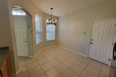 Townhouse in Tampa, Florida 2 bedrooms, 156.35 sq.m. № 1337482 - photo 8