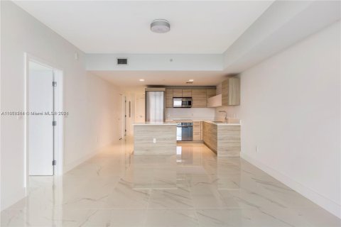 Condo in North Miami Beach, Florida, 1 bedroom  № 1394361 - photo 3