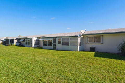 Villa ou maison à vendre à Boynton Beach, Floride: 1 chambre, 62.71 m2 № 913769 - photo 16
