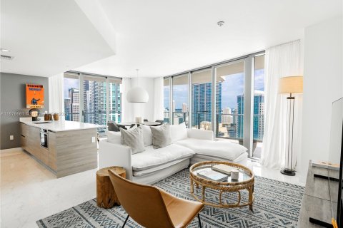 Condominio en venta en Miami, Florida, 2 dormitorios, 118.82 m2 № 1404316 - foto 3