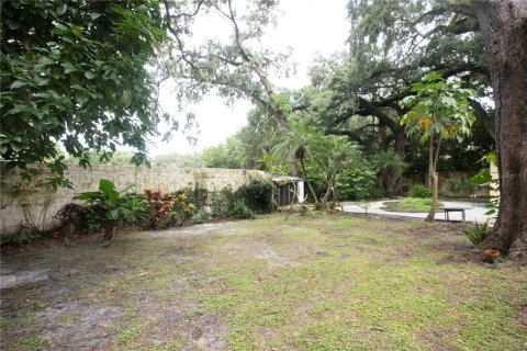 House in Lutz, Florida 4 bedrooms, 228.54 sq.m. № 1358343 - photo 18