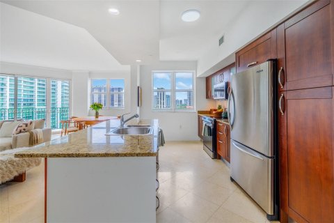 Copropriété à vendre à Aventura, Floride: 3 chambres, 156.17 m2 № 1378863 - photo 6