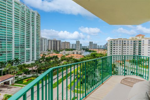 Condominio en venta en Aventura, Florida, 3 dormitorios, 156.17 m2 № 1378863 - foto 13