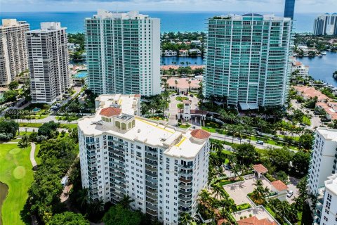 Condominio en venta en Aventura, Florida, 3 dormitorios, 156.17 m2 № 1378863 - foto 29