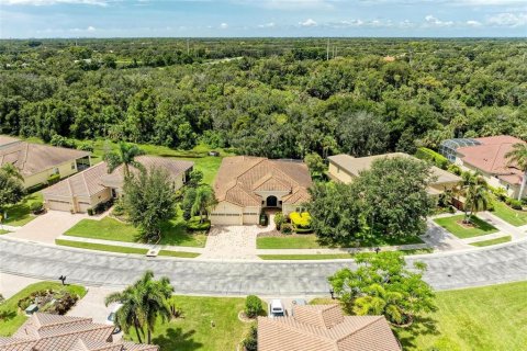 Villa ou maison à vendre à Bradenton, Floride: 4 chambres, 322.93 m2 № 1349952 - photo 2