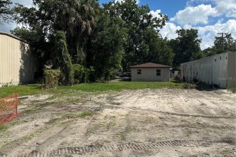 Propiedad comercial en venta en Tampa, Florida, 106.93 m2 № 1252553 - foto 1