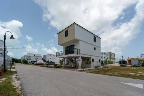 Casa en alquiler en Key Largo, Florida, 3 dormitorios № 1345940 - foto 4